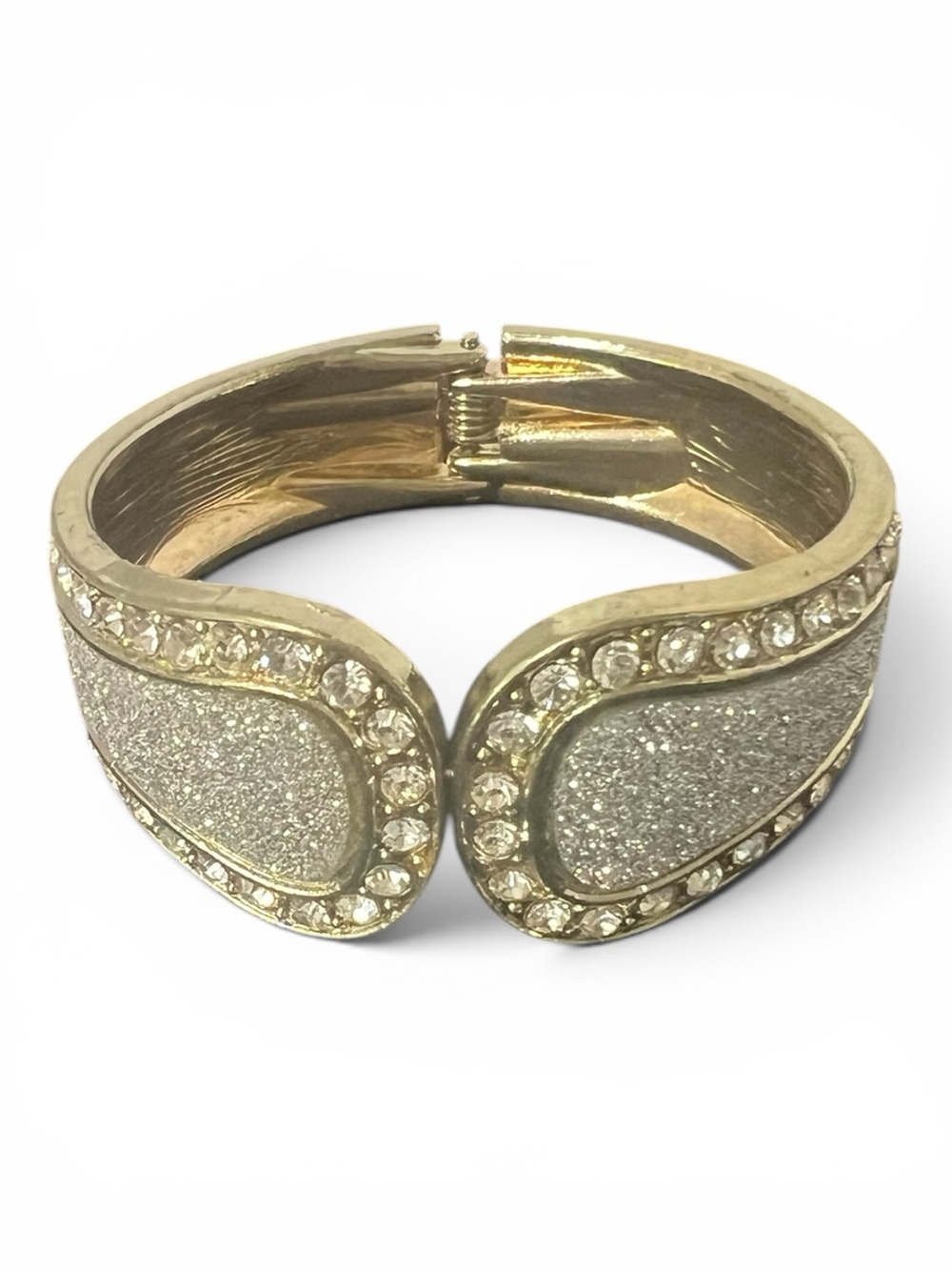 NWOT Brushed Gold Tone Metal Rhinestones, SpringHinged Hollywood Regency Bangle